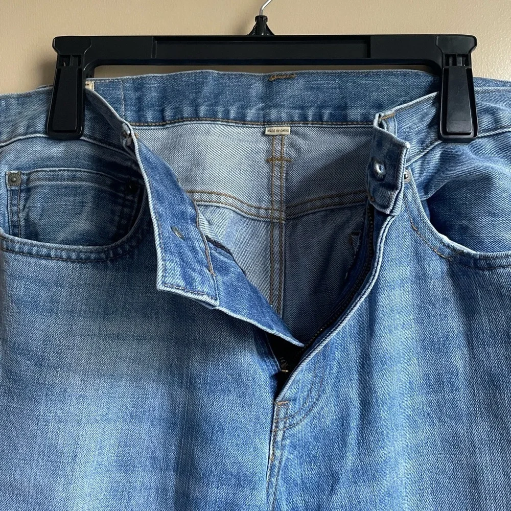 Men’s J. Crew every stitch counts Straight jeans size 34/34 excellent condition
